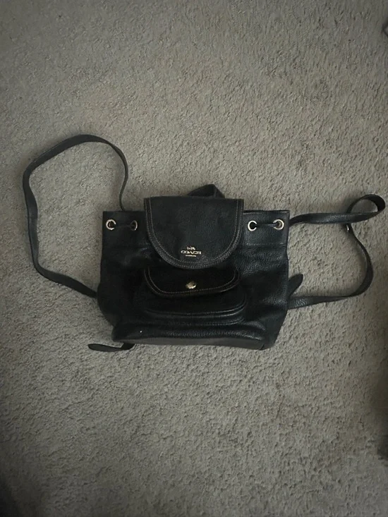 Coach Black Leather Drawstring Shoulder Bag- backpack - Picture 2 of 3